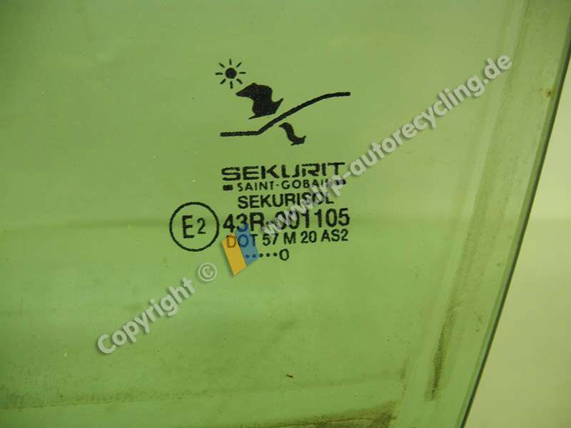 Saab 9-5 BJ2000 Türscheibe vorne links grüncolor